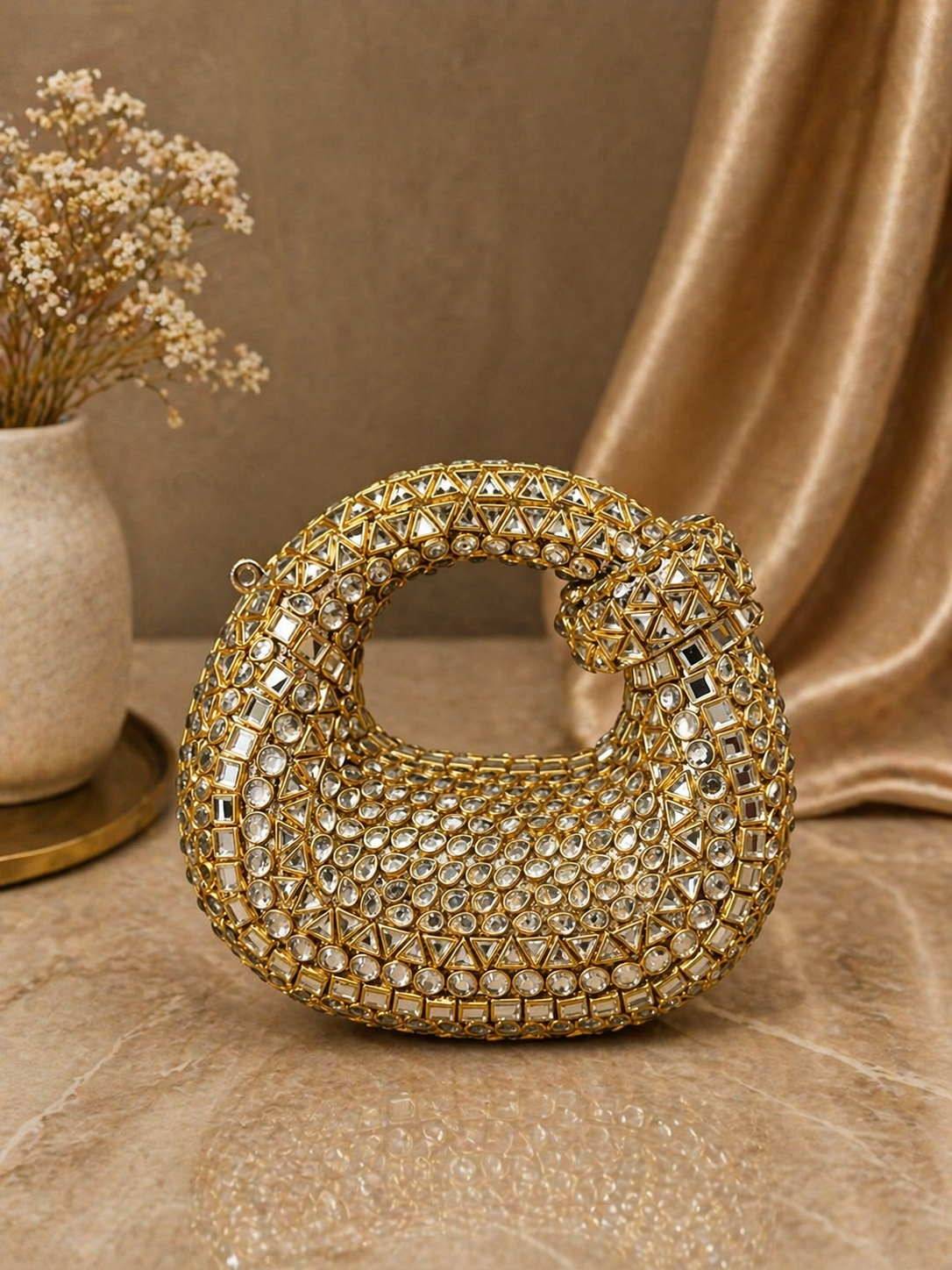 Crescent Kundan Knot Clutch