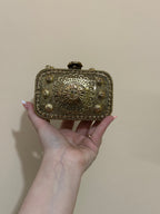 Aurum clutch