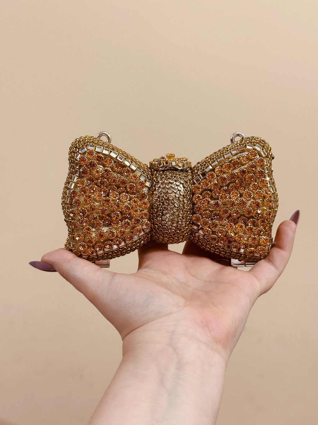 Kundan bow stones