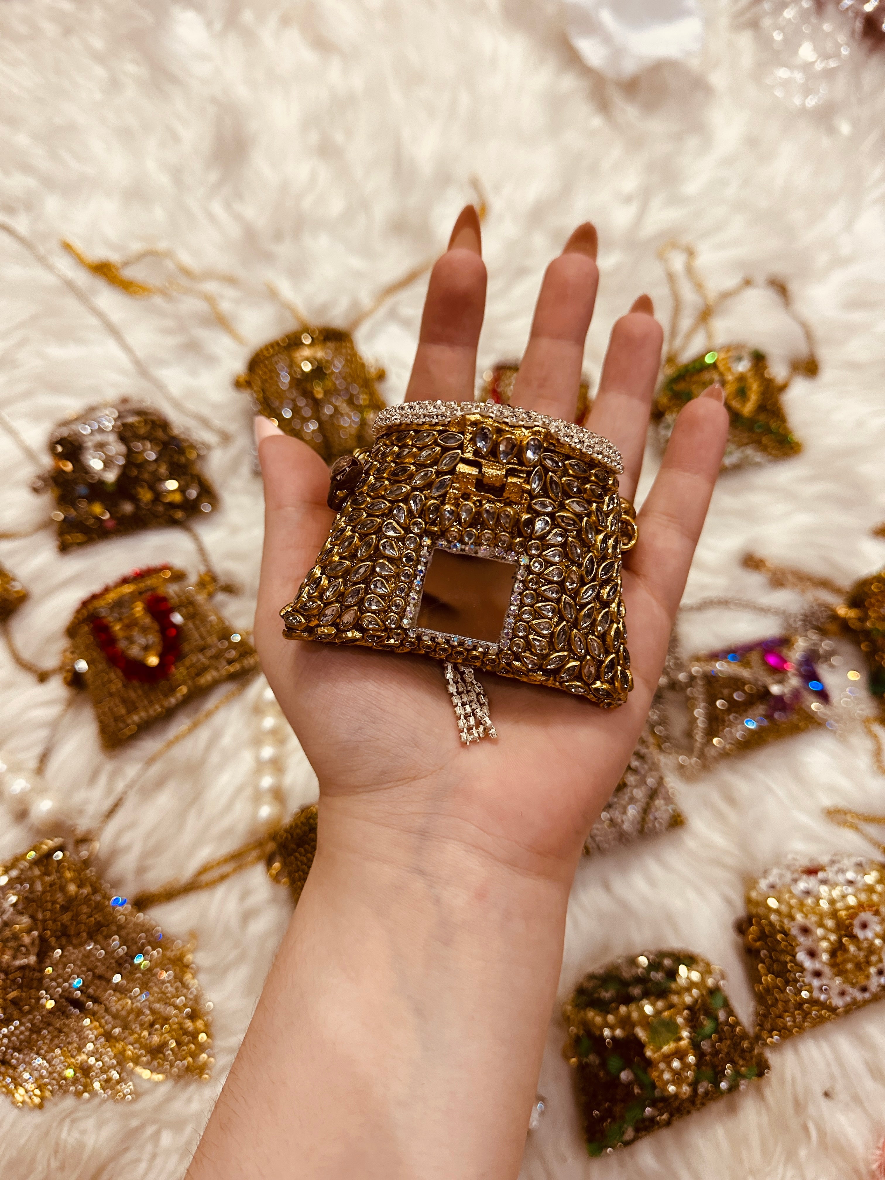 Moonlight clutch