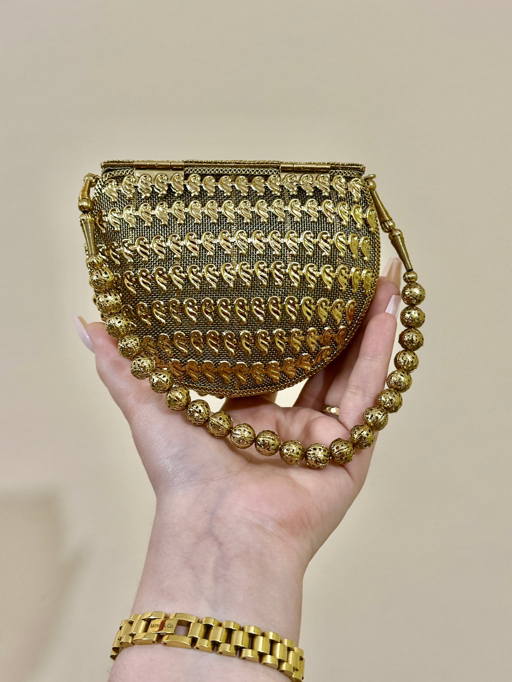 AURELIA  ROUND CLUTCH ( advance payment )