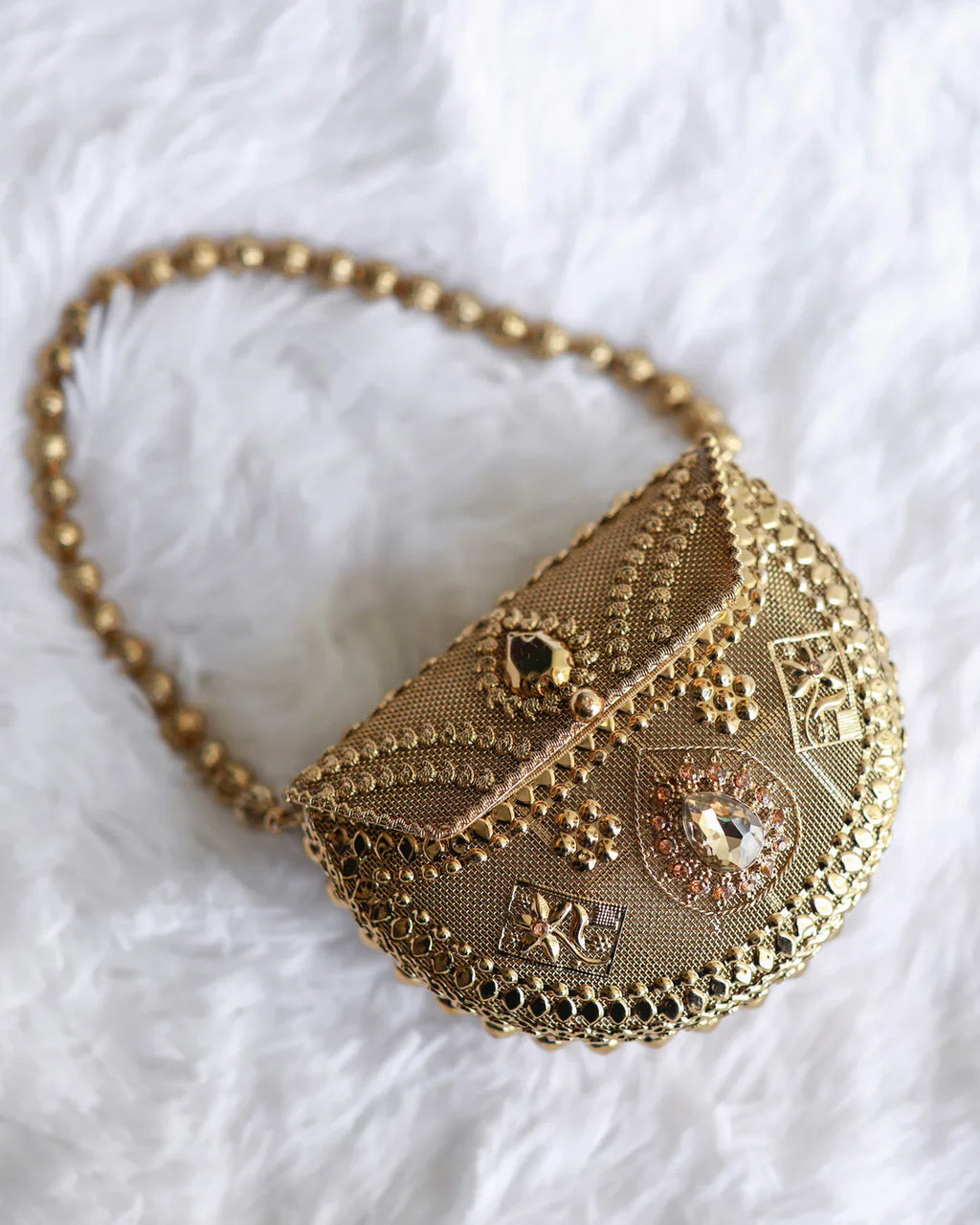 Zarina Royal  clutch (only advance payment )