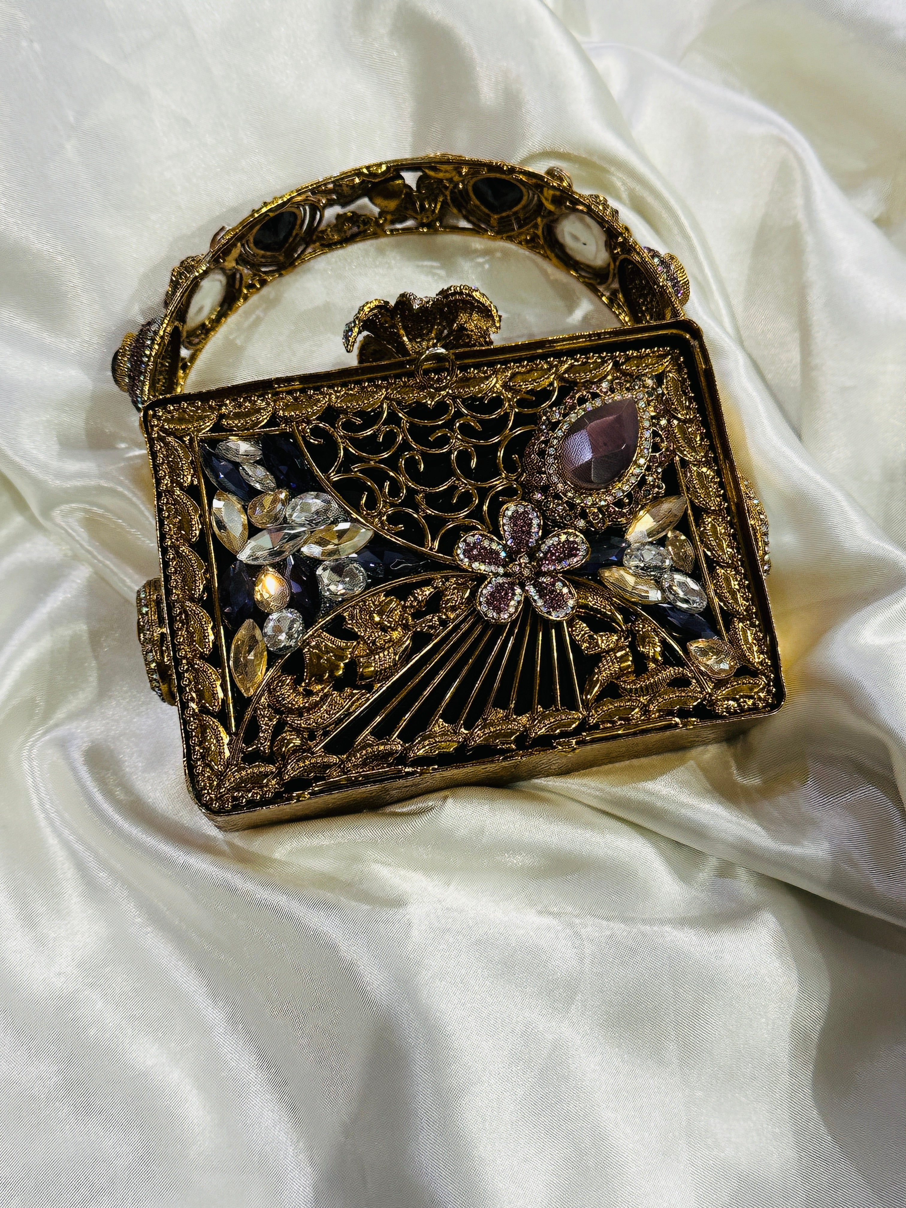 Turkish clutch 01
