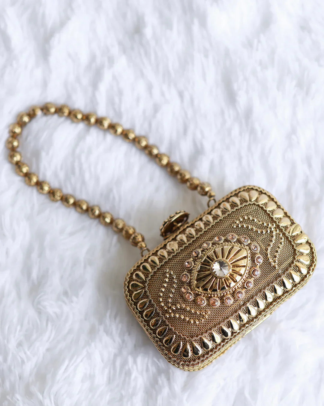 Zivah Luxe clutch ( only advance payment)