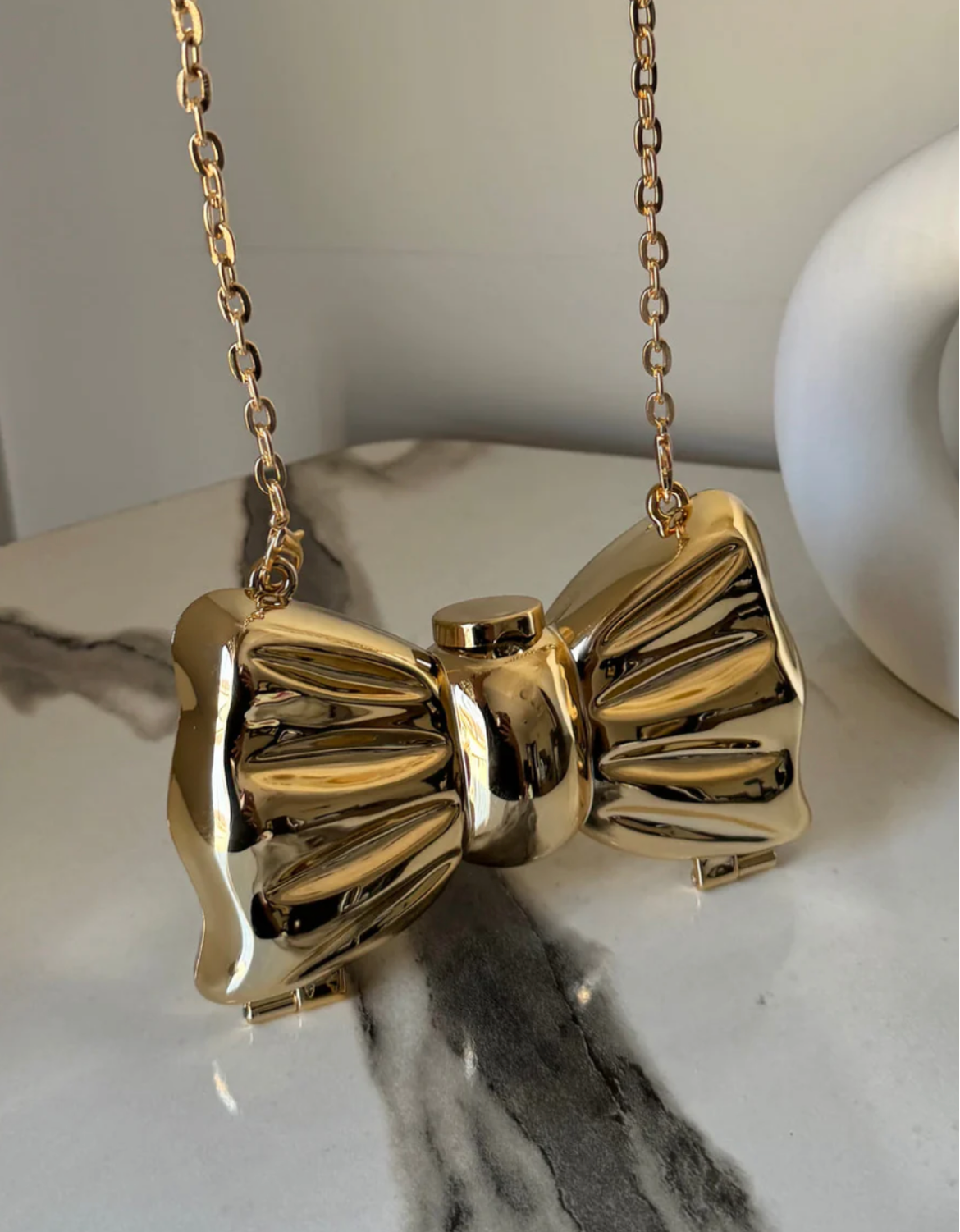 Mini Acrylic Bow Clutch-Golden
